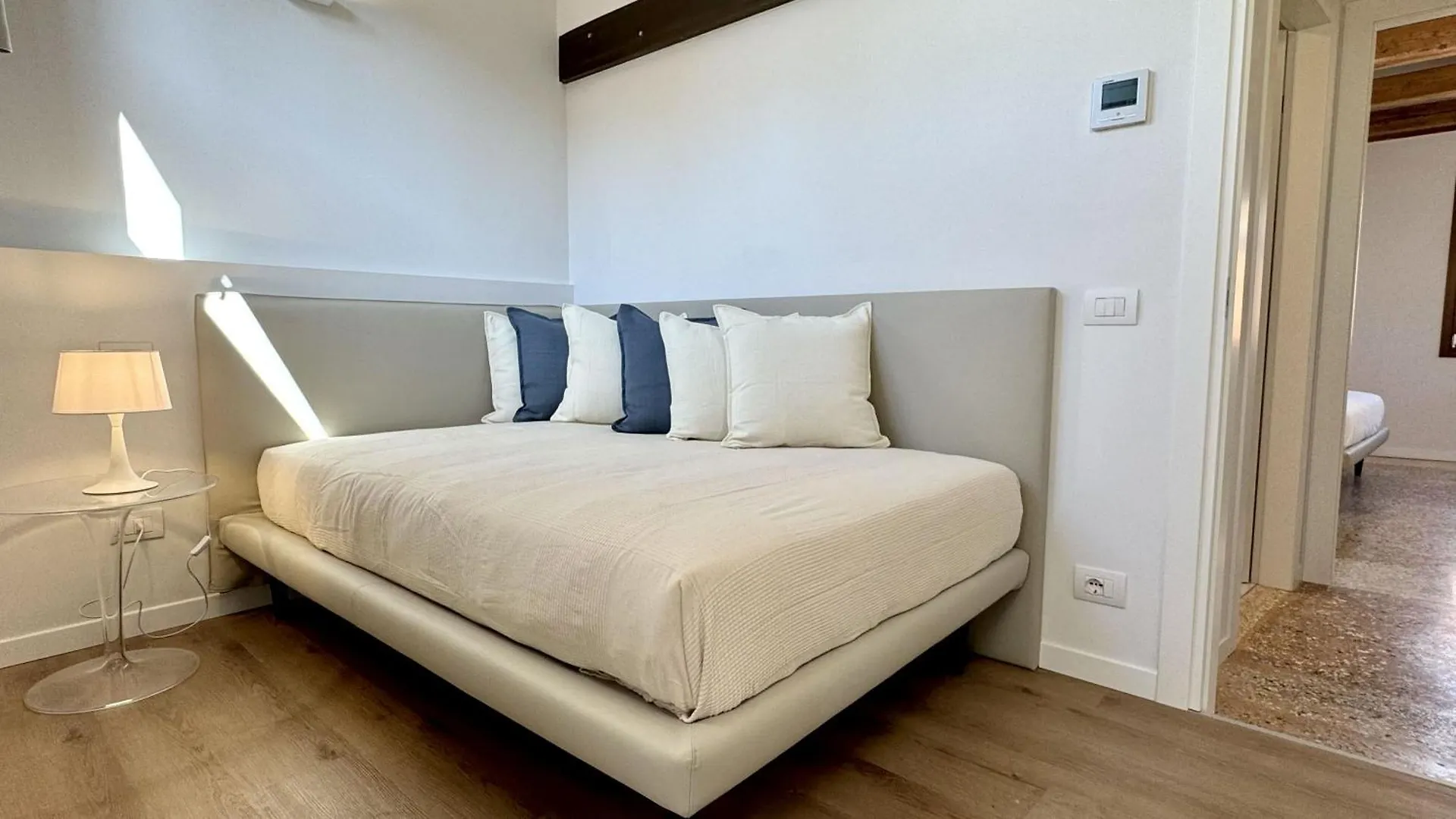 Residence Salieri Venice Apartment