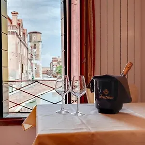 Heart Of Biennale Apartament